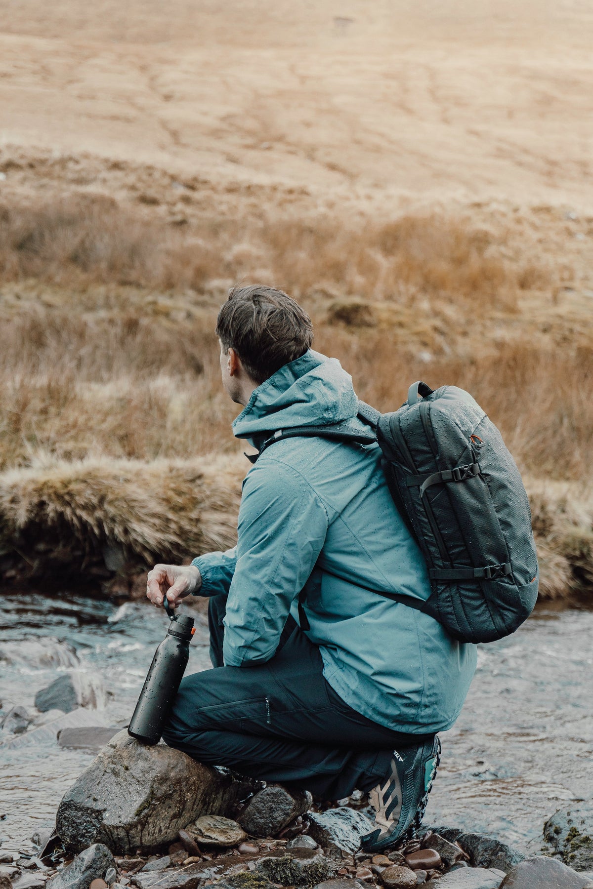 Rucsac de voiaj Nordic Drift RCS, 25L - în uz, în natură