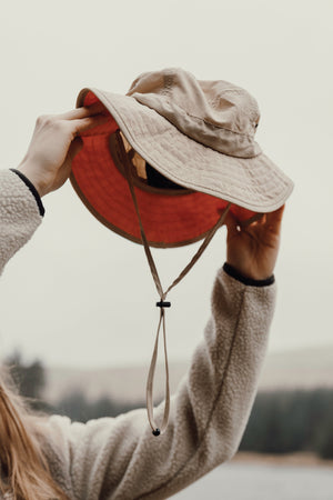 Bucket Hat Nordic Drift Horizon RCS, UPF 50+ - Bej, în călătorie